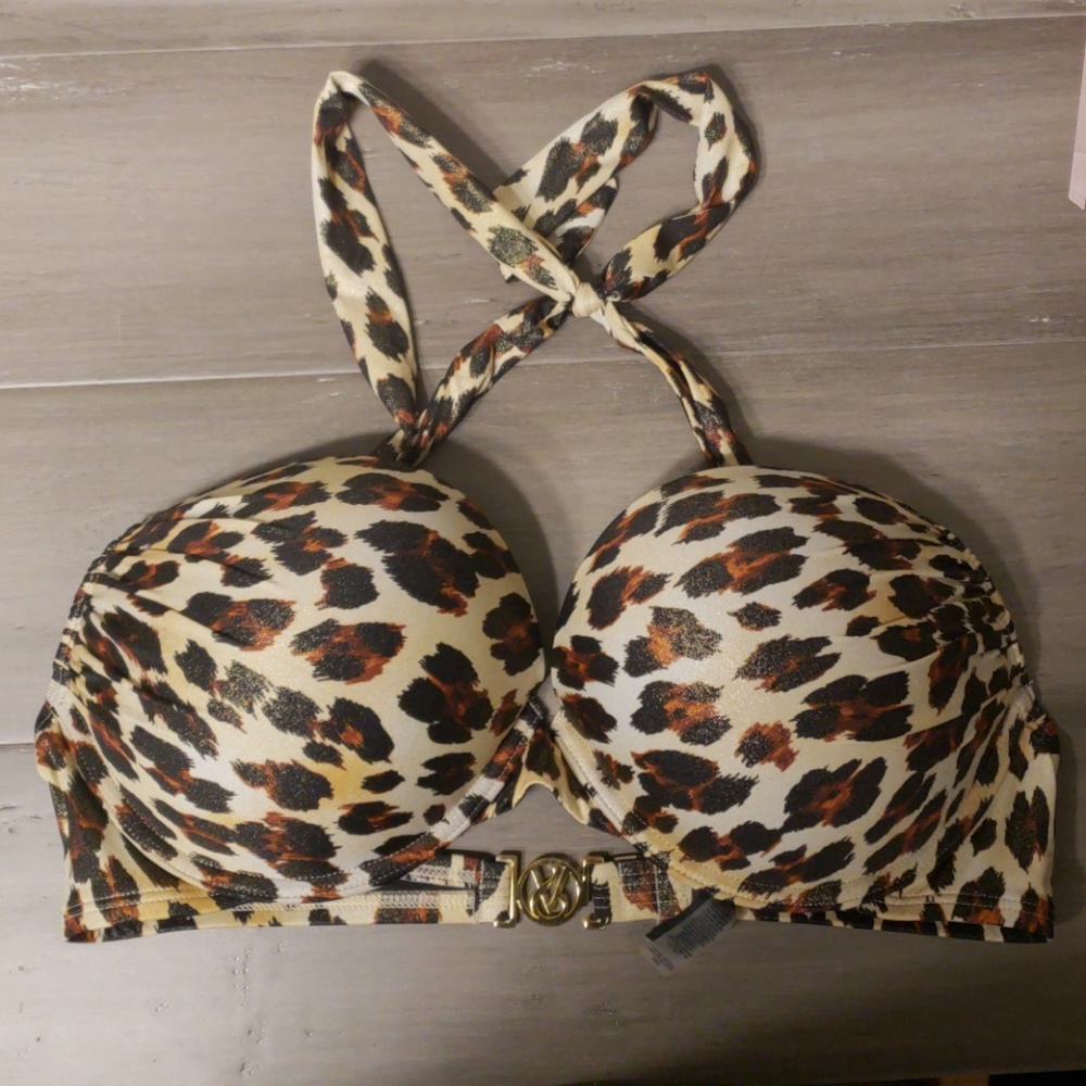 NWOT Victoria's Secret pushup halter bikini top